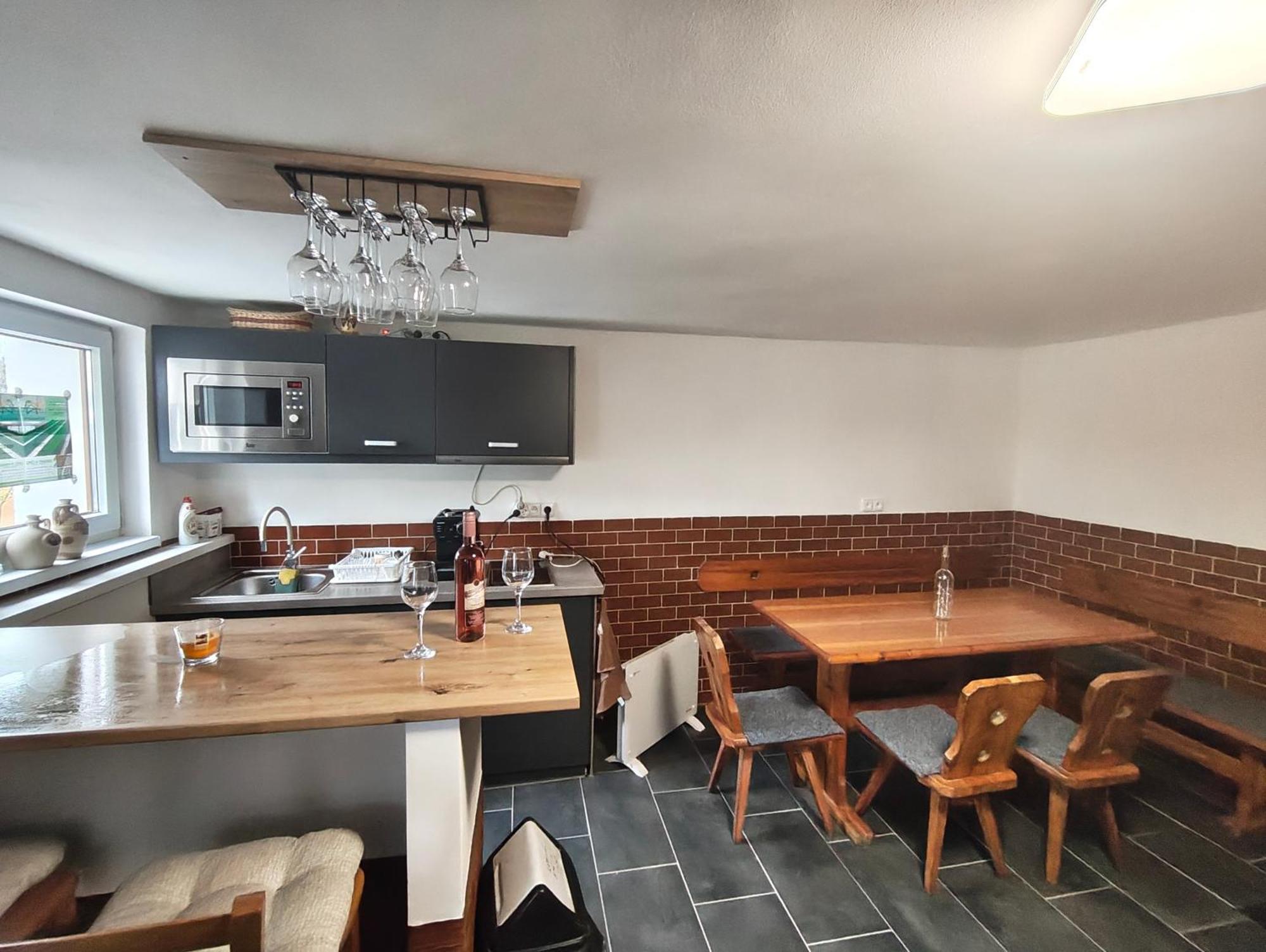 Apartment - Sklipek Otahalovo Cejkovice (Hodonin)